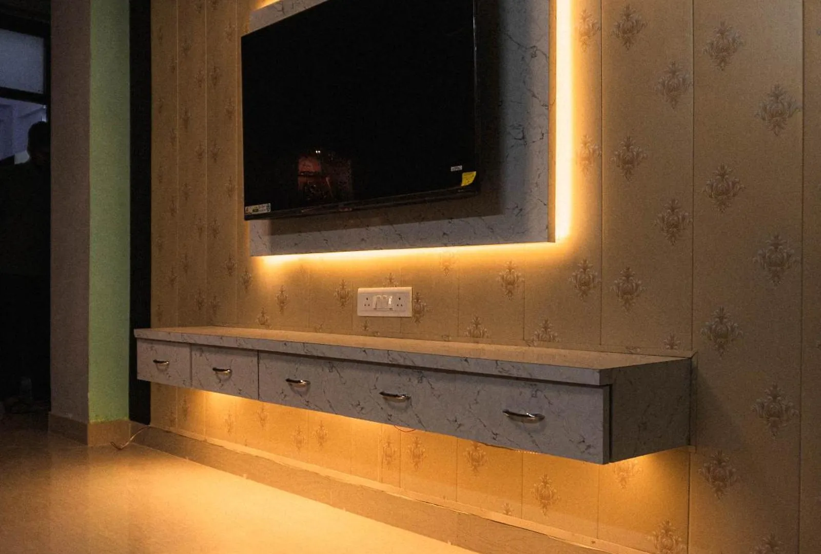 Kirti Kutir Apartment Varanasi
